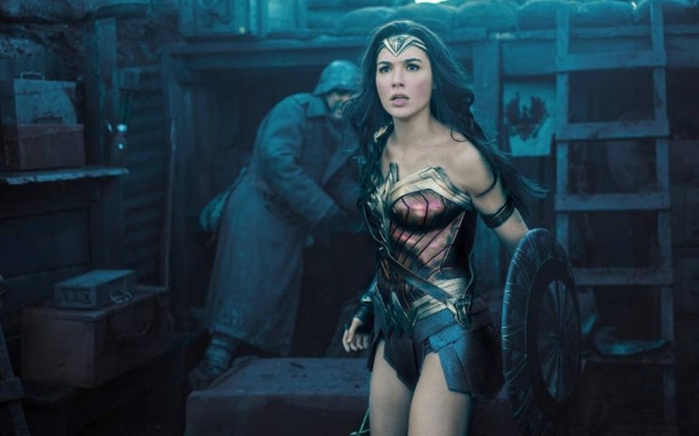 Divulgadas as primeiras imagens de &#8216;Mulher-Maravilha 1984&#8217;