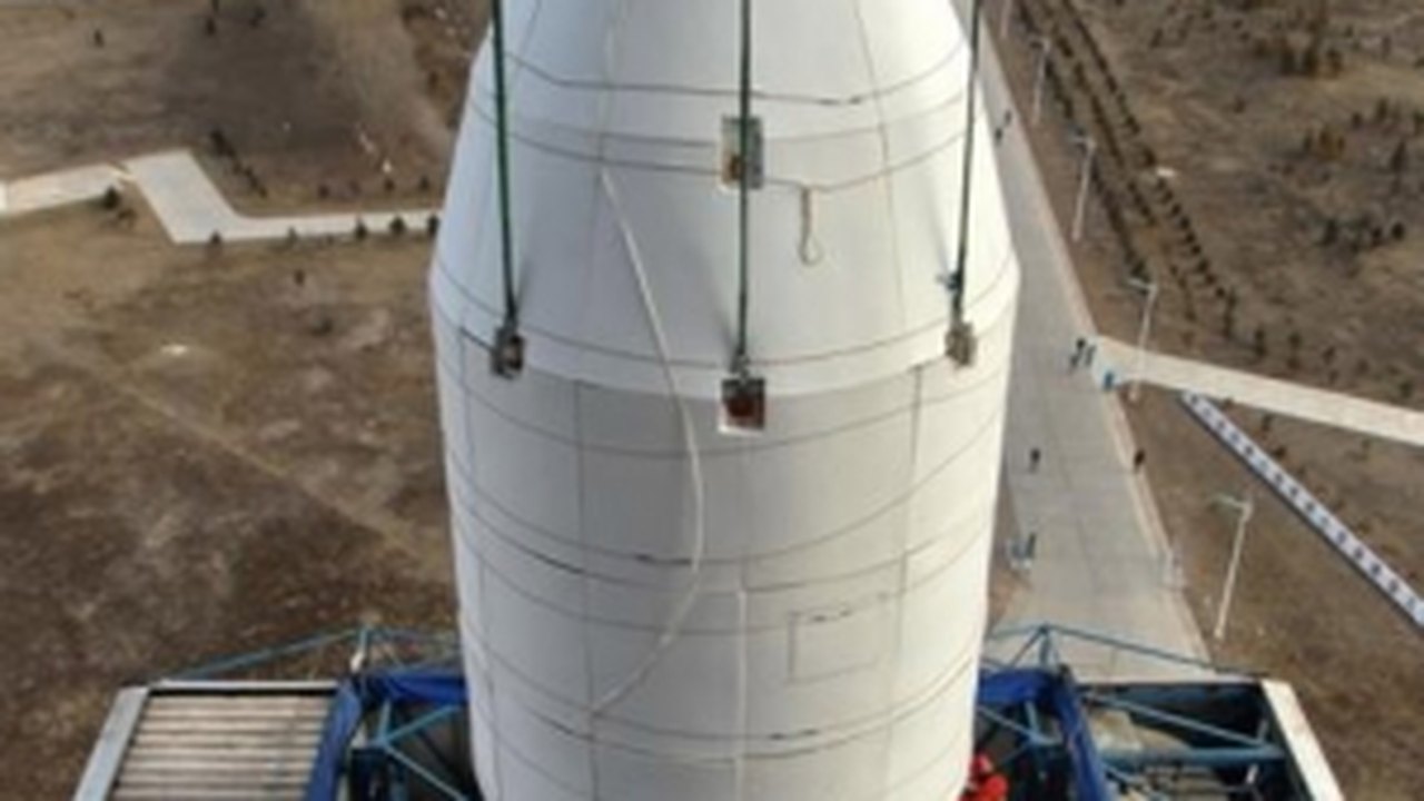 Sem posicionamento na órbita prevista, satélite sino-brasileiro pode ter retornado à Terra