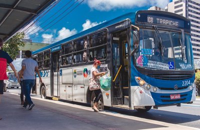 Novas linhas de ônibus atenderam 7.647 usuários na primeira semana de funcionamento