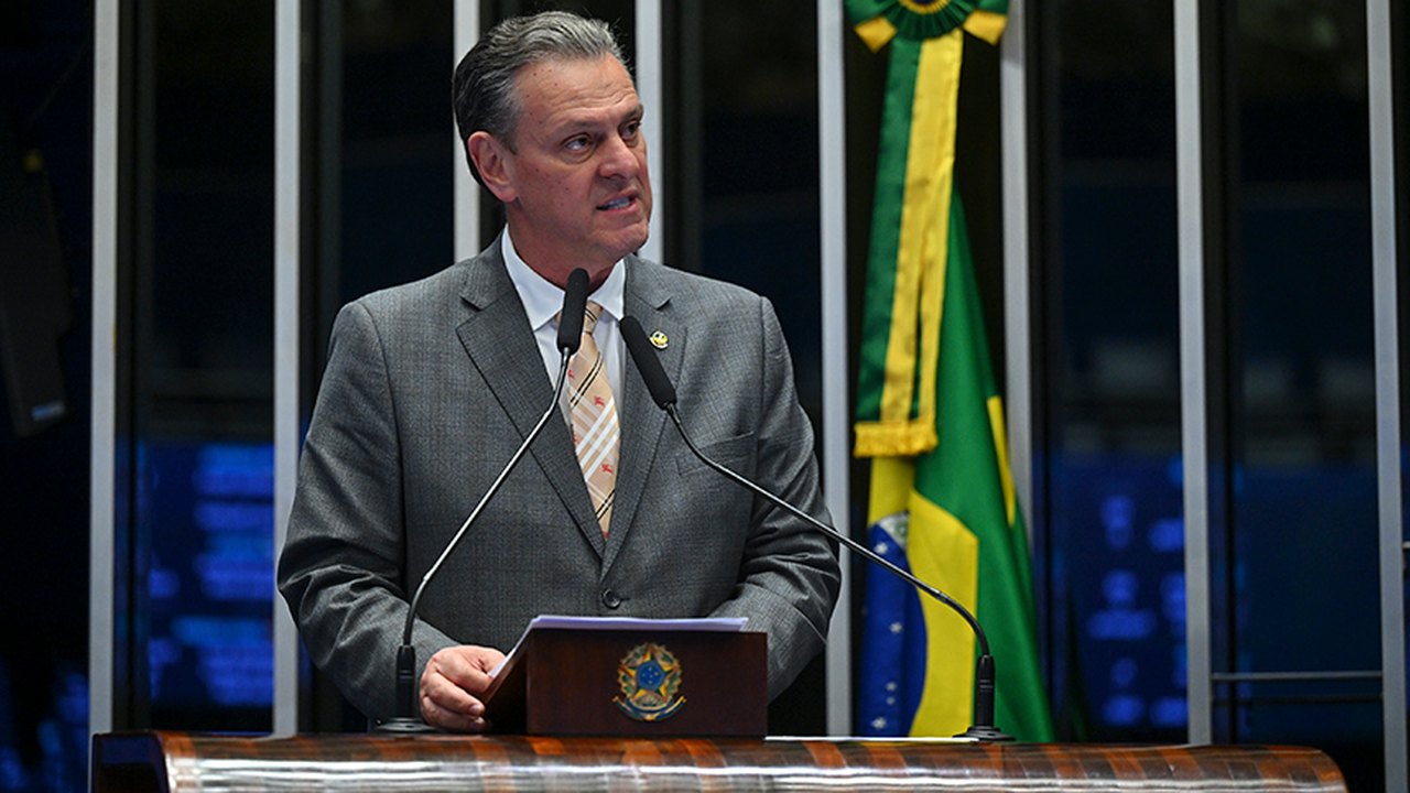 Carlos Fávaro apresenta projeto para proibir as bets no Brasil