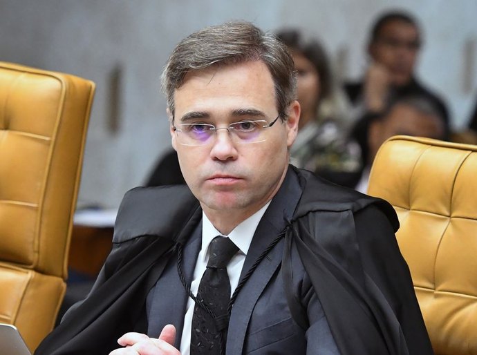 Ministro André Mendonça admite encontro com Vorcaro 'uma única vez'