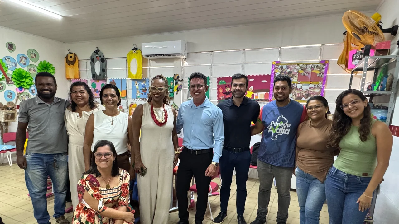 Representantes do MEC e da Undime conhecem funcionamento da educação integral em Penedo