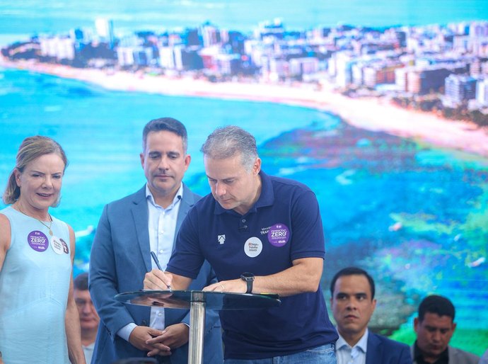 Durante a Caravana Federativa, Renan Filho autoriza R$ 217,8 milhões para o Arco Metropolitano de Maceió e R$ 274,5 milhões para duplicação da BR-104/AL