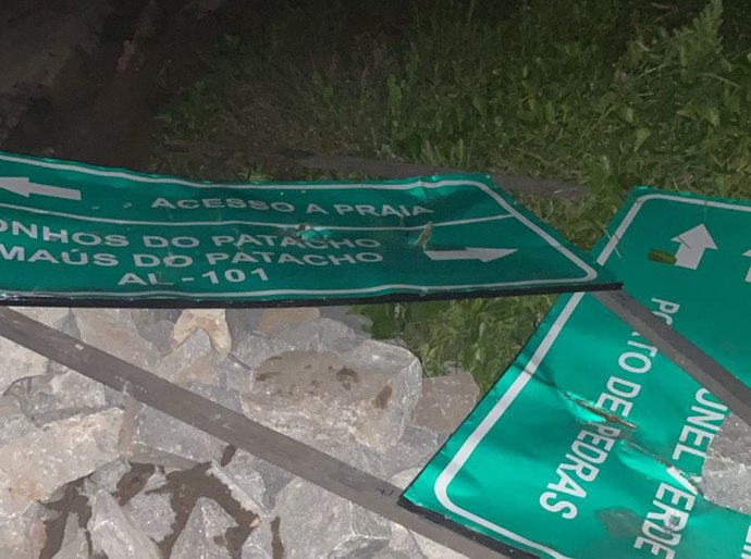 Caio Borghetti denuncia fechamento de AL-101 Norte que dá acesso às praias da Lage e do Patacho