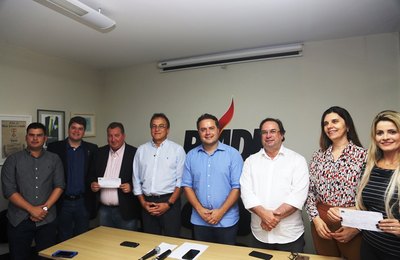 Mais dois prefeitos entram no PMDB de Alagoas