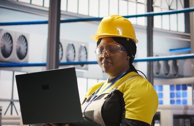 Mulheres na Engenharia: presença feminina cresce, mas espaço ainda precisa avançar