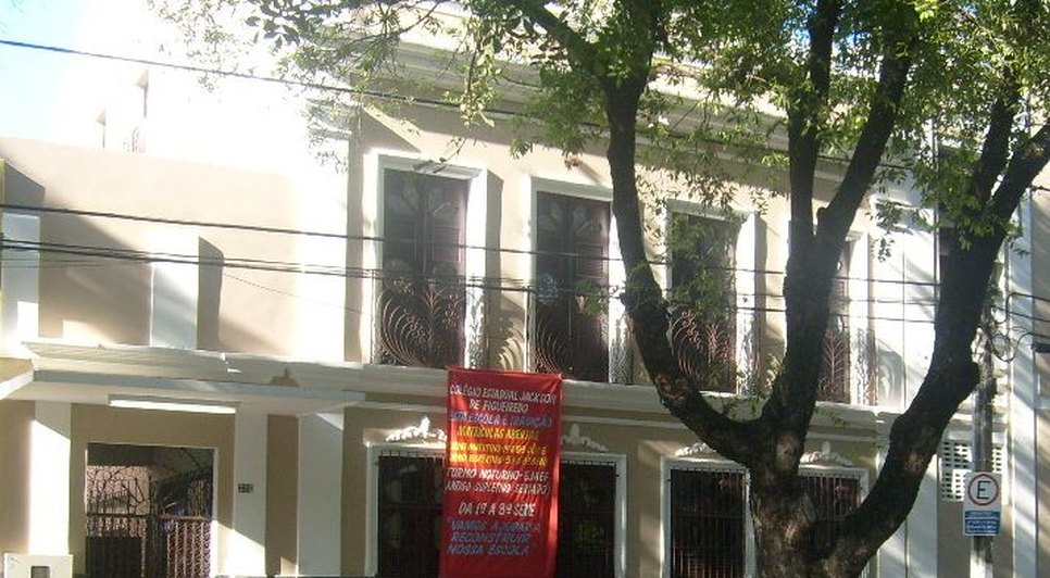 Alunos de escola estadual são socorridos após crise de ansiedade coletiva em Aracaju / Foto: Foto: Reprodução/Redes Sociais