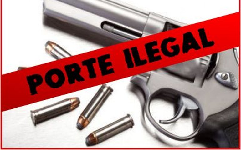 Idoso é detido acusado de porte ilegal de arma de fogo