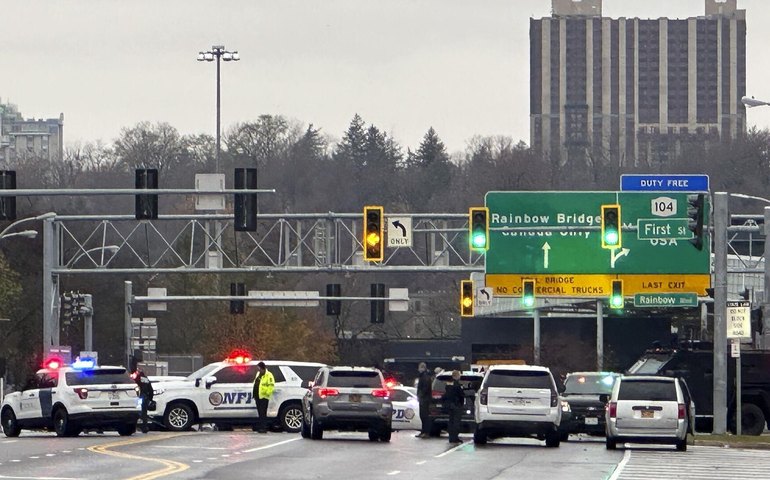 Em plena jornada eleitoral, Trump insiste que o Canadá se junte como o 'querido estado 51' dos EUA