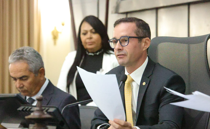 Bruno Toledo é eleito conselheiro do Tribunal de Contas de Alagoas