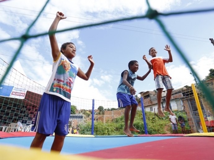 Obras na Grota do Arroz vão mudar a vida de 5 mil pessoas