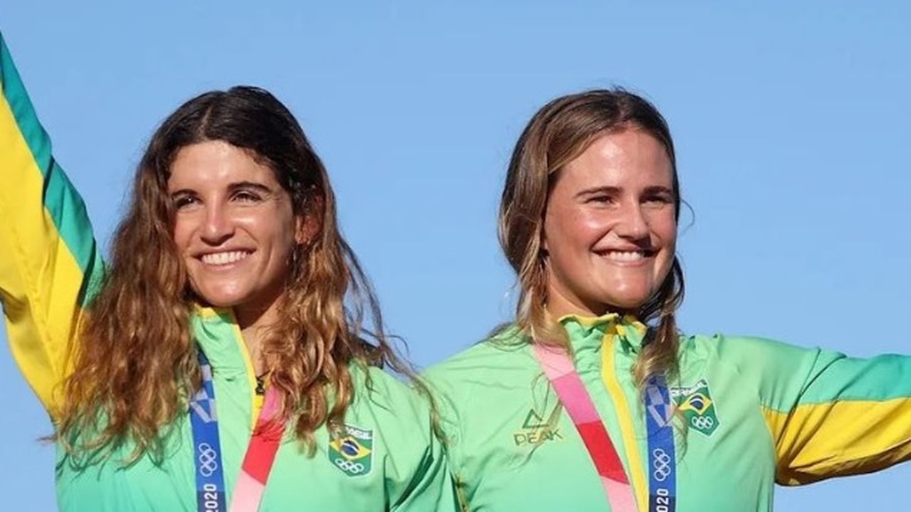 Martine Grael e Kahena Kunze ficam em 12º no Mundial de Vela e não asseguram vaga em Paris-2024