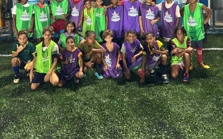 Nova Areninha é inaugurada na região Norte de Maceió