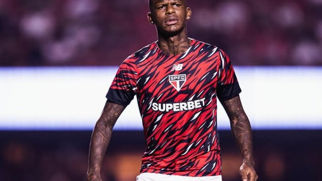 Novo limite de estrangeiros no Brasileirão: veja quantos gringos cada clube tem no elenco e quem seria mais afetado