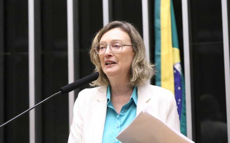 Comissão aprova projeto com regras para símbolo gráfico de identificação da pessoa idosa