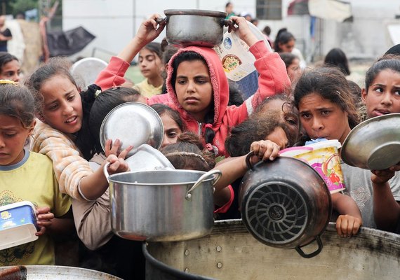Giro Internacional: Mais de 100 pessoas morreram de fome em Gaza