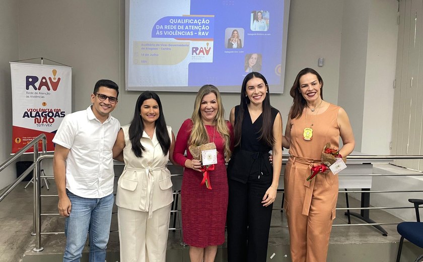 Delegadas da Polícia Civil reforçam importância do acolhimento humanizado em evento da RAV