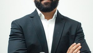 Dr. Márcio Passos