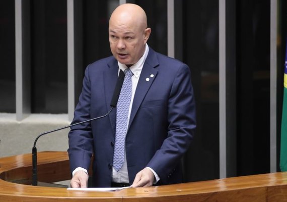 Comissão aprova projeto que obriga União a implantar ciclovias em trechos de rodovias federais