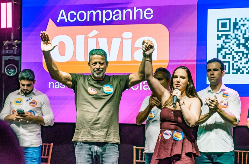 Arthur Lira demonstra força política em Maceió durante lançamento da pré-candidatura de Olívia Tenório
