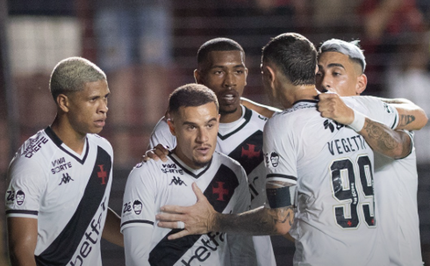 Vasco derrota Sport em duelo direto e deixa a zona de rebaixamento do Brasileirão