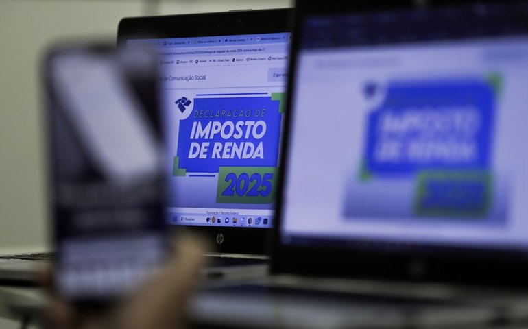 IR 2025: saiba como incluir dependentes e deduzir despesas