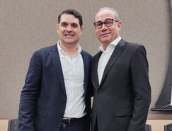 Alexandre Mendonça com Gilton Lima