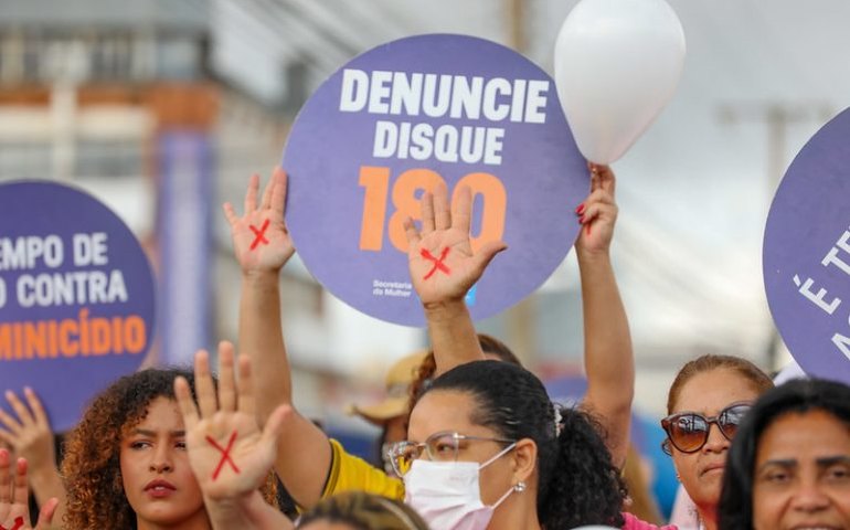 Sancionada ampliação de situações de afastamento do lar na Lei Maria da Penha