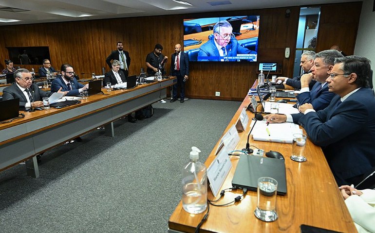 CPI do INSS ouve ex-diretor de Governança do instituto nesta segunda