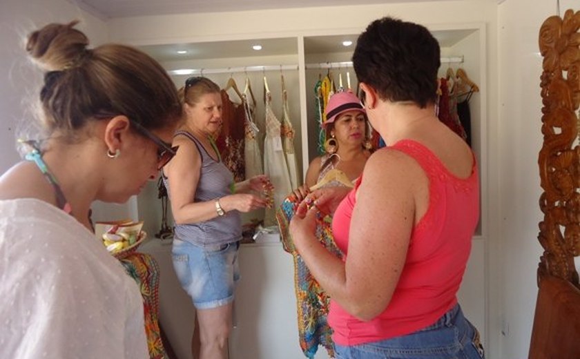 Governo leva artesanato local para o Festival de Verão de Maceió