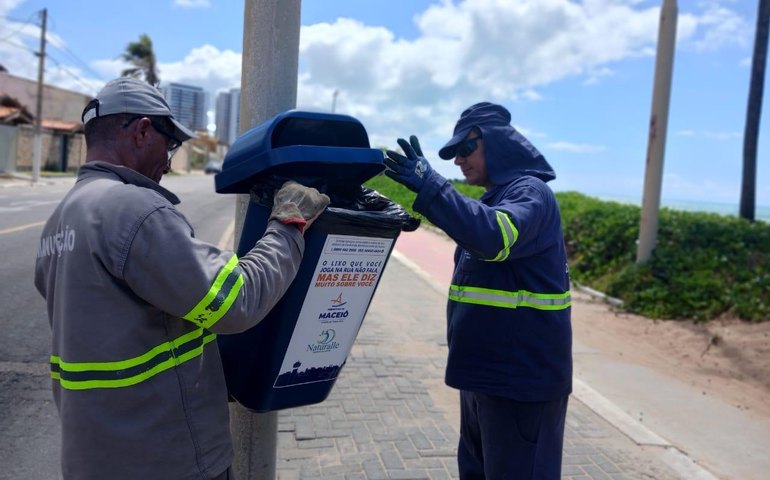 Autarquia de Limpeza Urbana amplia instalação de papeleiras na orla da capital