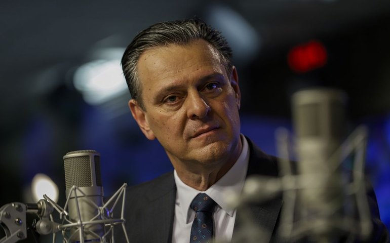 Ministro da Agricultura apoia produtores de carne contra o Carrefour