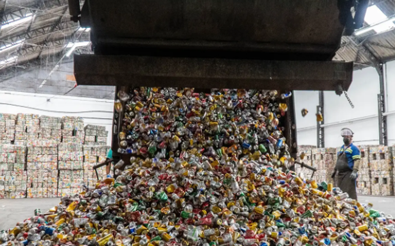 Rio desperdiça 2,5 milhões de toneladas de recicláveis por ano, uma perda de R$ 2,6 bilhões; entenda