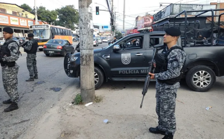 Megaoperação no Rio deixa 60 mortos e é considerada a mais letal da história do estado