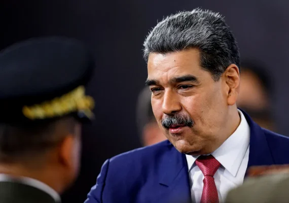 Aterrissagem de avião oficial venezuelano perto da fronteira com Roraima levanta suspeitas