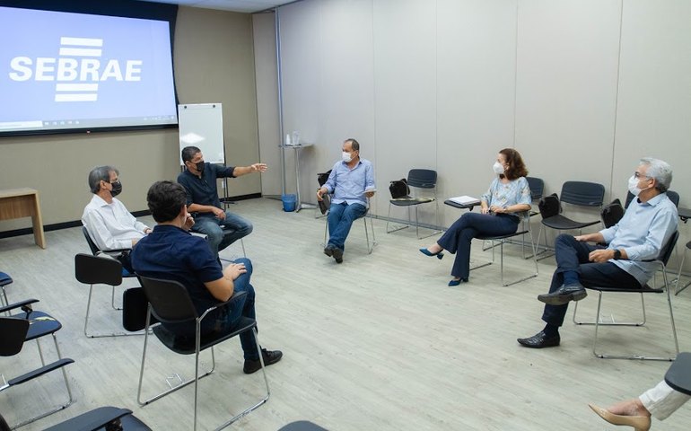 Prefeitura de Coruripe busca apoio do Sebrae Alagoas para construção de Central de Abastecimento no município