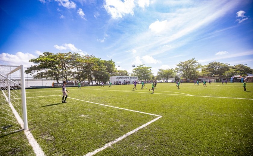 JHC entrega Areninha Campo do Cosmo e leva transformação social ao Vergel