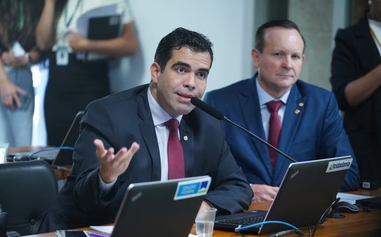 Comissão aprova proposta de desconto para devedores do Fies quitarem dívidas