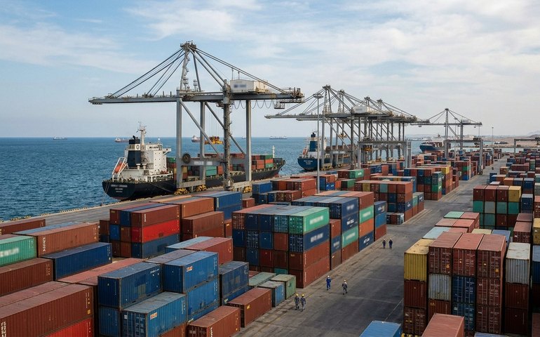 Bloqueio de portos iranianos pelos EUA pode ampliar conflito para o mar, diz mídia