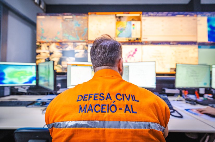 Defesa Civil de Maceió segue monitorando área próxima ao antigo campo do CSA
