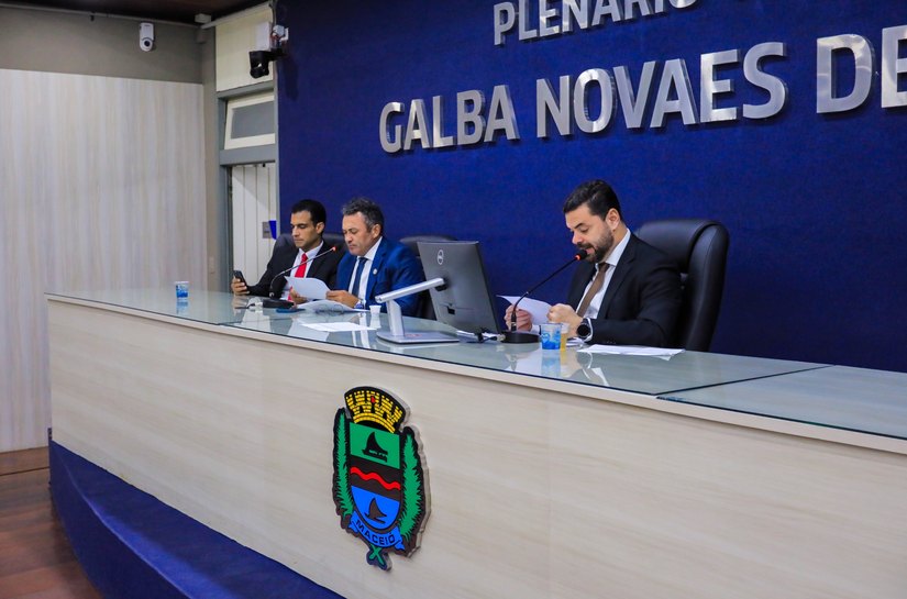 Câmara de Maceió aprova reajuste salarial dos servidores efetivos do Legislativo
