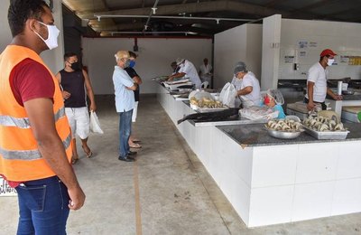 Centro Pesqueiro comercializa cerca de R$ 1 milhão em pescados durante a Semana Santa
