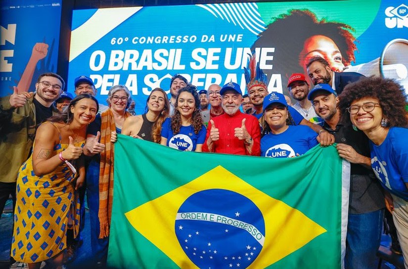 Durante 60º Congresso da UNE, presidente Lula sanciona lei que amplia assistência estudantil