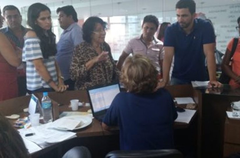 Técnicos municipais solucionam pendências junto ao FNDE