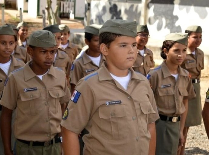 Projeto Pelotão Mirim forma mais 105 crianças e adolescentes no Agreste