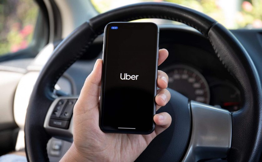 Cidadãos do interior de Alagoas podem se deslocar gratuitamente de Uber para pontos de vacinação