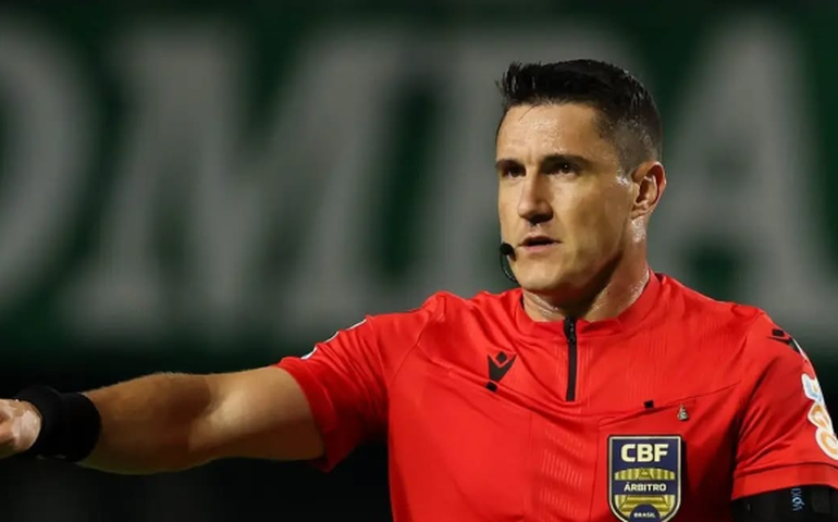 Rafael Klein é escolhido o melhor árbitro do Brasileirão; CBF elege quarteto