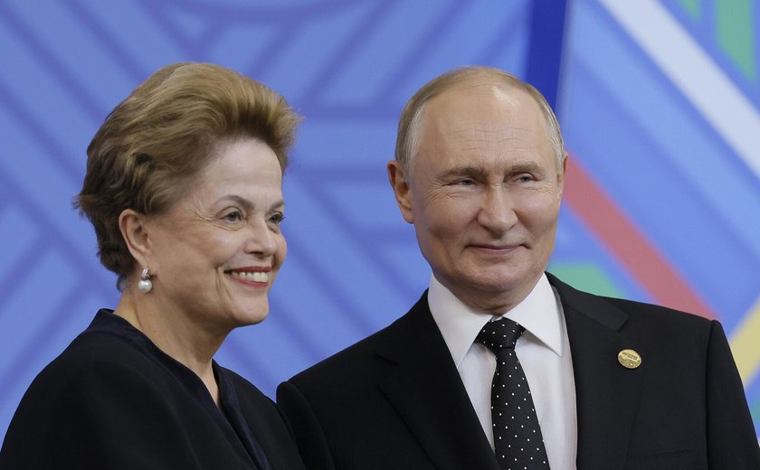 Em encontro com Dilma, Putin defende cooperação para expandir liquidez de moedas nacionais do BRICS