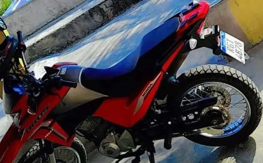 Criminoso armado invade cemitério e rouba moto de vigilante em Delmiro Gouveia