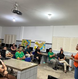 Saúde capacita representantes de conveniências em boas práticas sanitárias